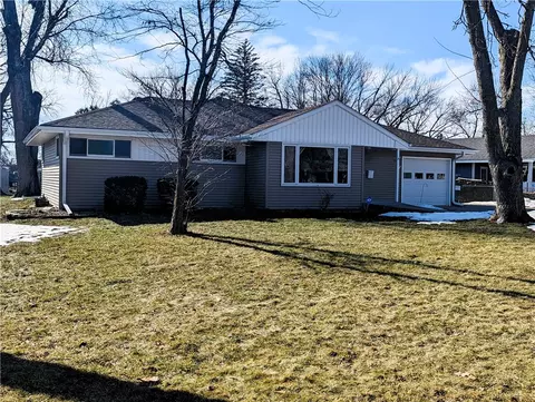 3119 Northwood Dr, Ames, IA 50010