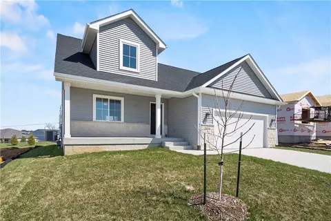 2025 Waller Ave, Norwalk, IA 50211