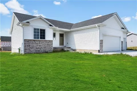 1004 NW Jackson Dr, Ankeny, IA 50023