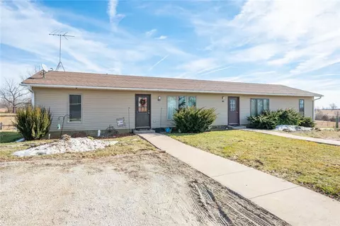 124 Main St, New Virginia, IA 50210