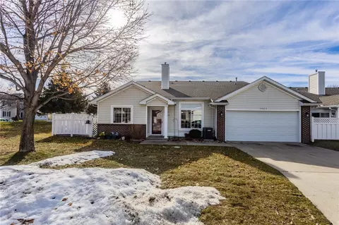 5463 Longview Ct #5, Johnston, IA 50131