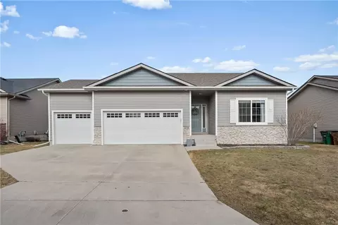 509 SE 15th St, Grimes, IA 50111