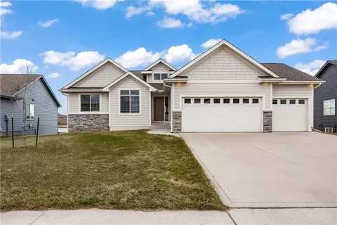 2115 NW Reinhart Dr, Ankeny, IA 50023