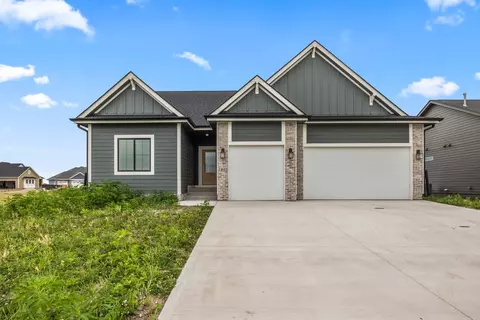 2805 NW 28th St, Ankeny, IA 50023