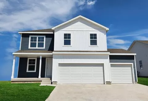 1109 Dee St SE, Bondurant, IA 50035