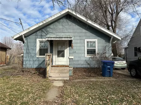 2618 Lyon St, Des Moines, IA 50317