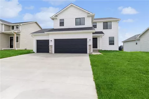 507 NE 57th Ct, Ankeny, IA 50021