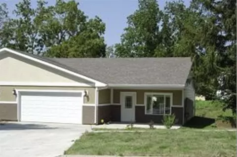 1217 W 5th St, Boone, IA 50036