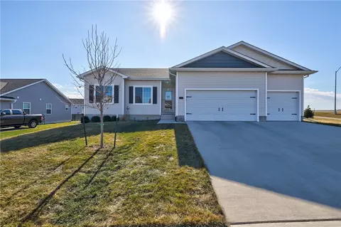 1406 17th St SE, Altoona, IA 50009