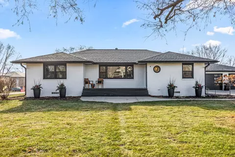 120 E Division St, Ogden, IA 50212