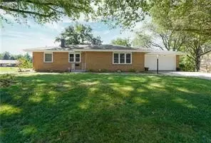 1203 S 16th Ave W, Newton, IA 50208