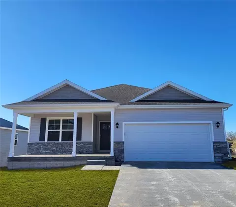 2108 N Summercrest St, Indianola, IA 50125