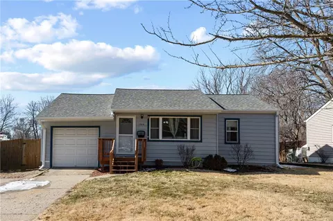 1544 Merle Hay Rd, Des Moines, IA 50311