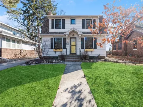 2222 Storm St, Ames, IA 50014