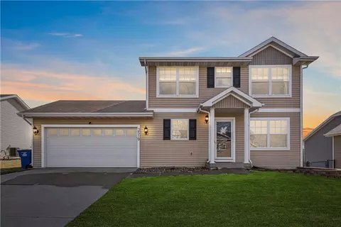 3519 Hart Ave, Des Moines, IA 50320