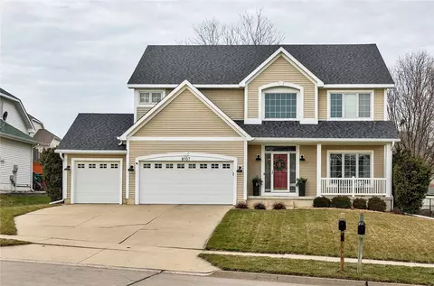 8107 Wilden Dr, Urbandale, IA 50322
