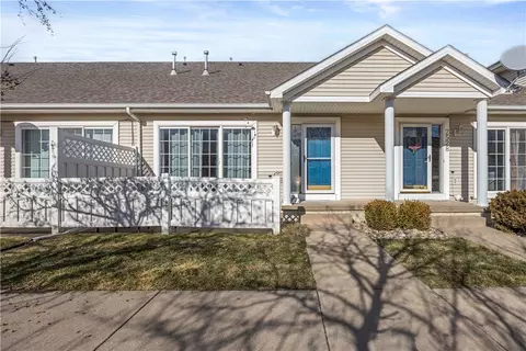 2530 NW Heritage Ave, Ankeny, IA 50023