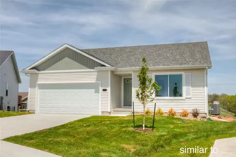 5419 167th St, Urbandale, IA 50323