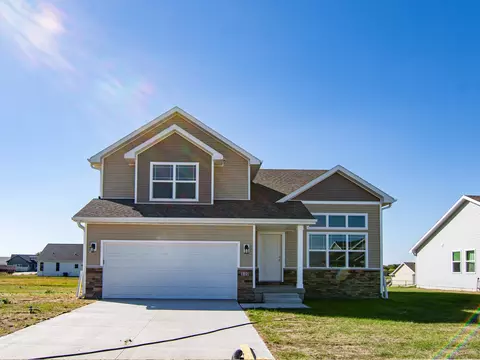 110 Foley St, Stuart, IA 50250