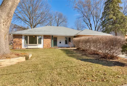 1101 22nd St, West Des Moines, IA 50265
