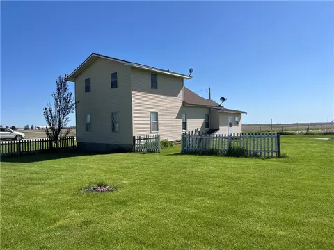 1796 Ste Highway 92 Hwy, Winterset, IA 50273
