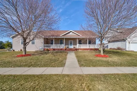1900 Lowell St, Granger, IA 50109