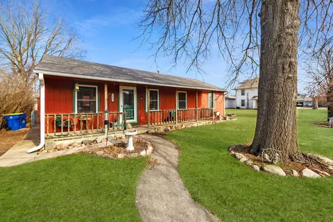 217 2nd Ave, Van Meter, IA 50261