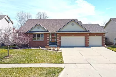 1011 NW Ridge Rd, Ankeny, IA 50023
