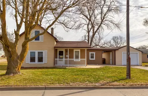 101 3rd Ave SE, Altoona, IA 50009