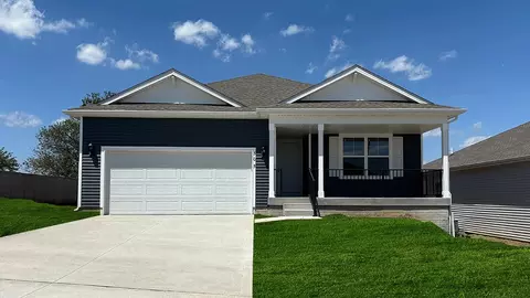 505 Elkhorn St, Mitchellville, IA 50169