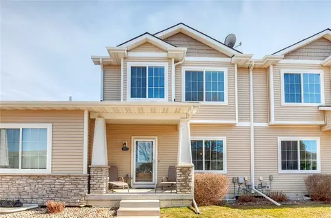 1217 Williams Ct SE, Waukee, IA 50263