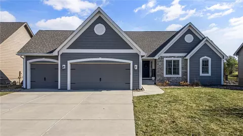 4409 SW Camden Ridge Ct, Ankeny, IA 50023