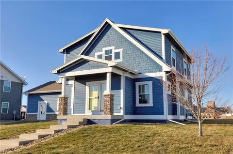 606 SW Magazine Rd, Ankeny, IA 50023