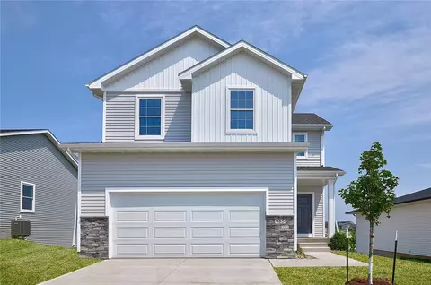 985 Hamilton Rd, Waukee, IA 50263