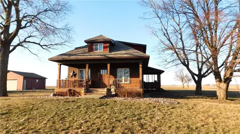 607 210th St, Ogden, IA 50212