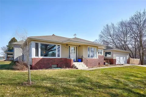 103 SE 7th St, Panora, IA 50216