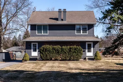 3707-3709 49th St, Des Moines, IA 50310