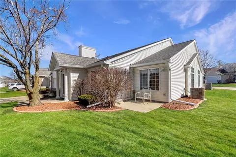 6200 Ep True Pkwy #504, West Des Moines, IA 50266