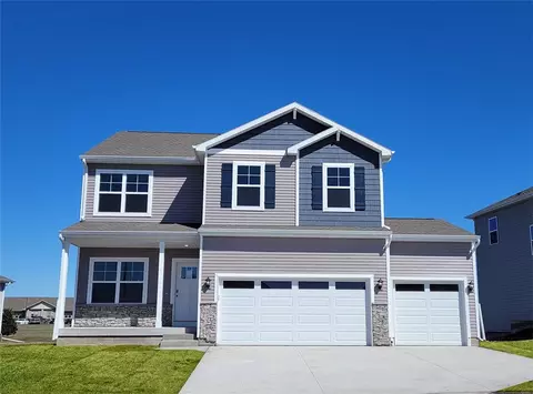 6807 Rynor St, Johnston, IA 50131