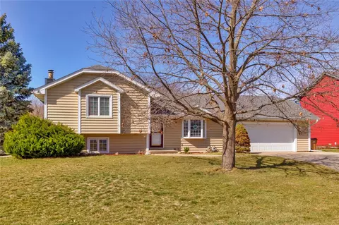 5354 NW 88th Ct, Johnston, IA 50131