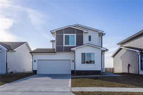 402 NE Whitetail Dr, Ankeny, IA 50021
