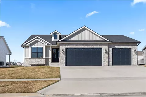 2516 NW 40th St, Ankeny, IA 50023