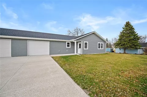 311 NW 4th St, Panora, IA 50216