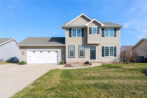 1012 SW 53rd St, Ankeny, IA 50023