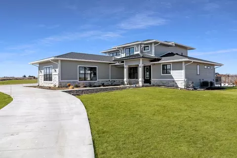 36853 R Ave, Van Meter, IA 50261