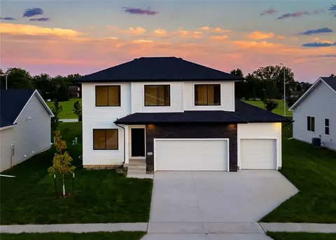 9264 Terni Rd, West Des Moines, IA 50266