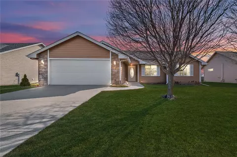 2625 4th Ave SE, Altoona, IA 50009