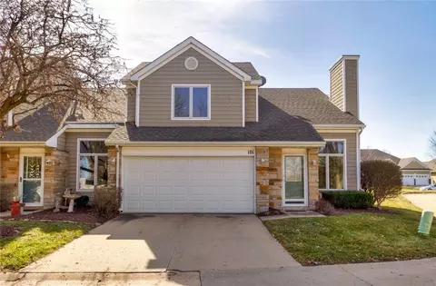 811 Burr Oaks Dr #101, West Des Moines, IA 50266