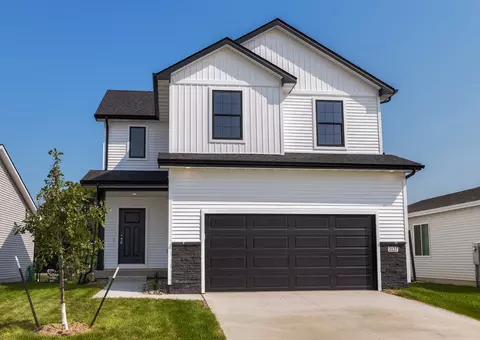 2127 Waller Ave, Norwalk, IA 50211