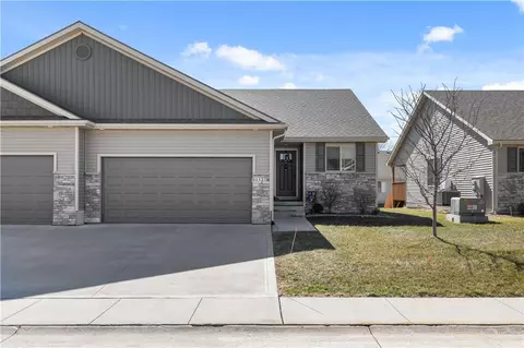 1127 NE 15th Ln, Ankeny, IA 50021